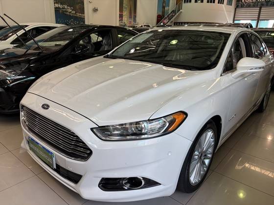 FORD FUSION 2.0 TITANIUM 16V HÍBRIDO 4P AUTOMÁTICO FORD FUSION 2.0 TITANIUM 16V HÍBRIDO 4P AUTOMÁTICO